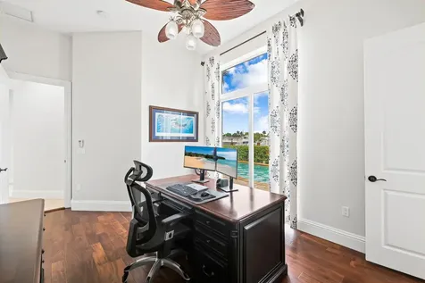 1261 NE 27th Way Pompano Beach FL 33062
