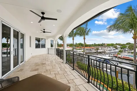 1261 NE 27th Way Pompano Beach FL 33062