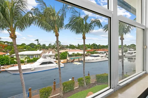1261 NE 27th Way Pompano Beach FL 33062