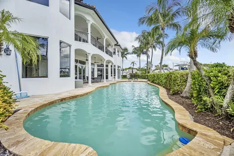 1261 NE 27th Way Pompano Beach FL 33062