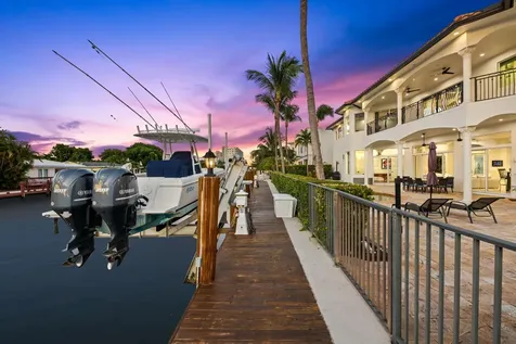 1261 NE 27th Way Pompano Beach FL 33062