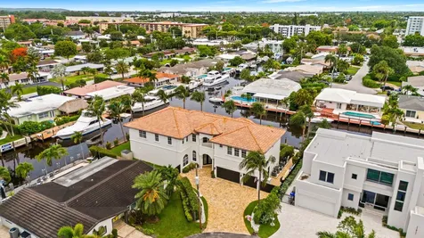 1261 NE 27th Way Pompano Beach FL 33062