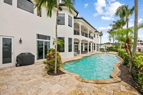 1261 NE 27th Way Pompano Beach FL 33062
