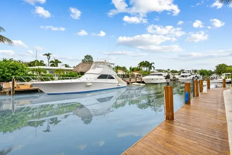 1261 NE 27th Way Pompano Beach FL 33062