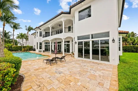 1261 NE 27th Way Pompano Beach FL 33062
