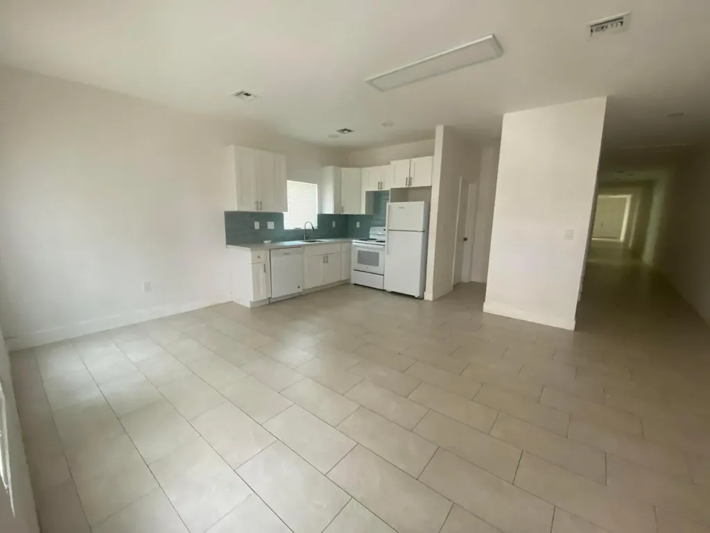 2604 NW 20th Street Fort Lauderdale FL 33311