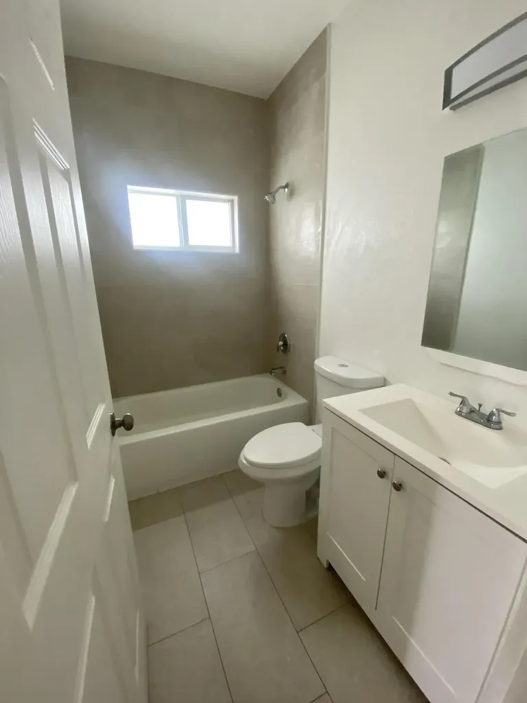 2604 NW 20th Street Fort Lauderdale FL 33311