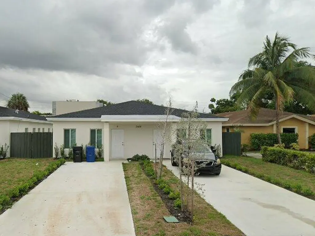 2604 NW 20th Street Fort Lauderdale FL 33311