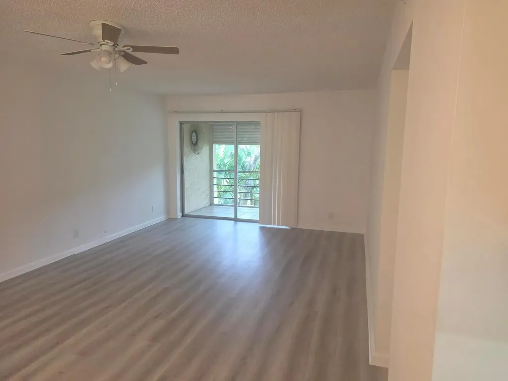 959 SE 2nd Avenue SE Deerfield Beach FL 33441