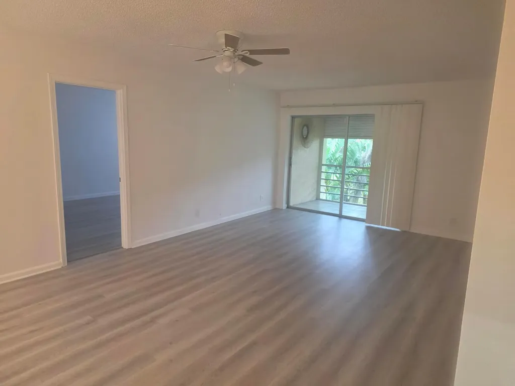 959 SE 2nd Avenue SE Deerfield Beach FL 33441
