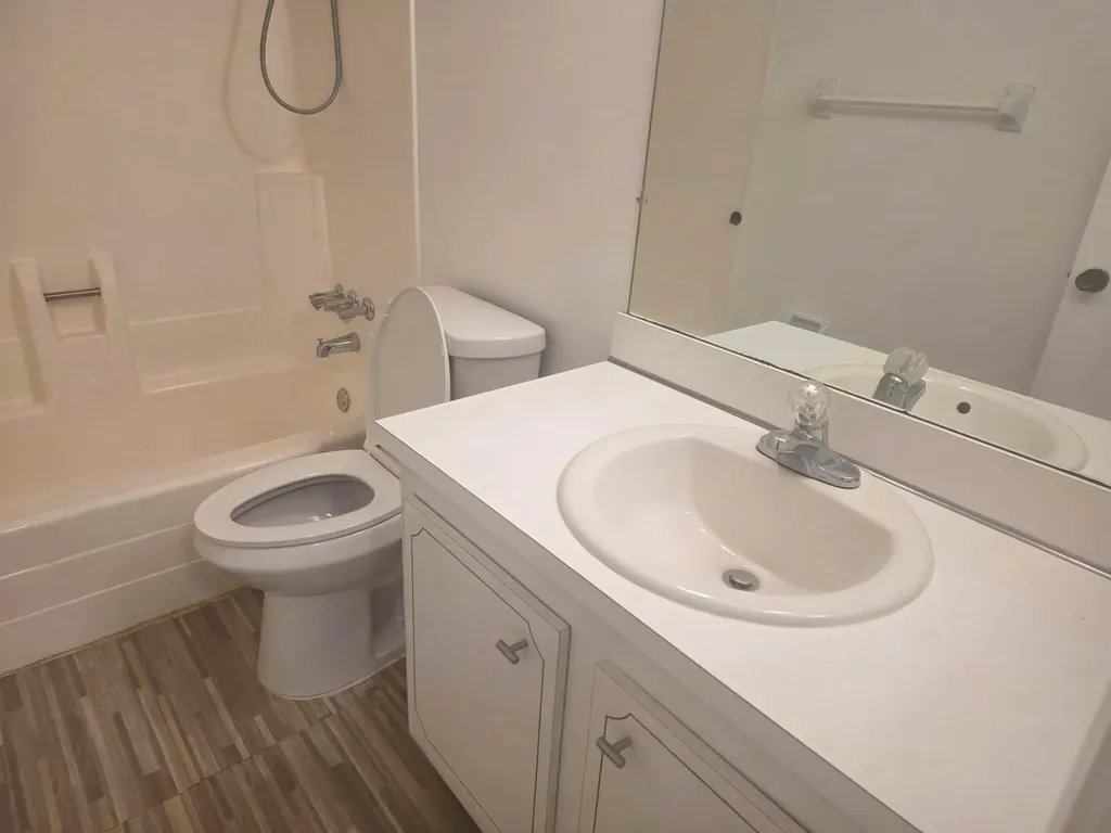 959 SE 2nd Avenue SE Deerfield Beach FL 33441