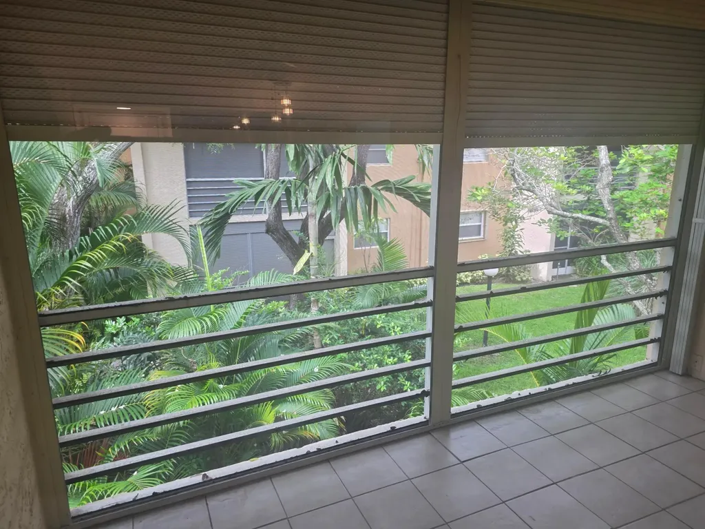 959 SE 2nd Avenue SE Deerfield Beach FL 33441