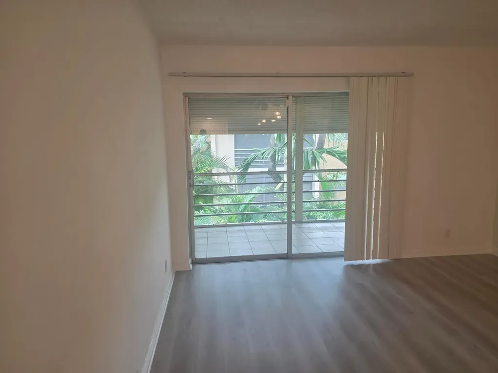 959 SE 2nd Avenue SE Deerfield Beach FL 33441