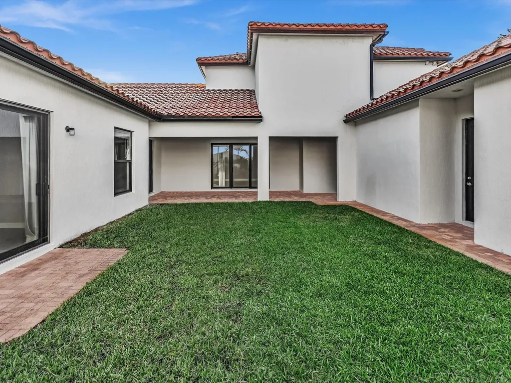10630 SW 55th Street Cooper City FL 33328