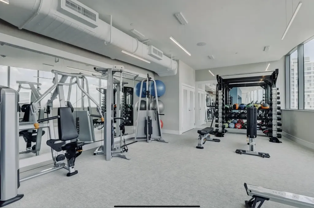 100 E Las Olas Boulevard Fort Lauderdale FL 33301