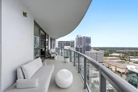 100 E Las Olas Boulevard Fort Lauderdale FL 33301