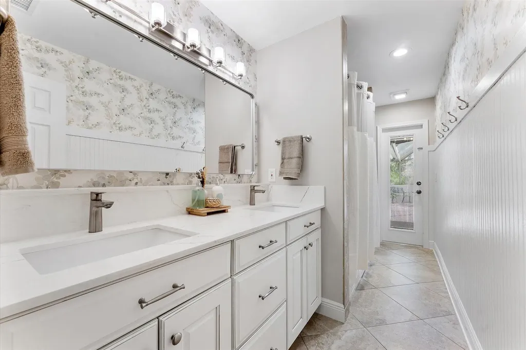 11911 Classic Drive Coral Springs FL 33071