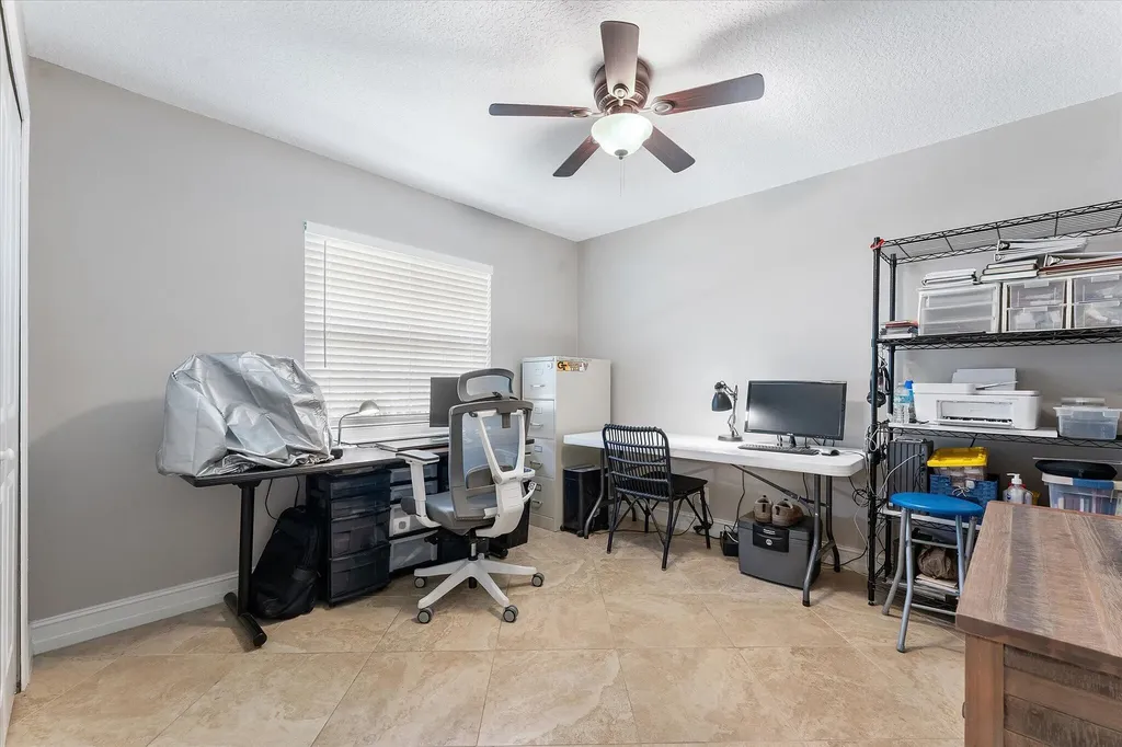 11911 Classic Drive Coral Springs FL 33071