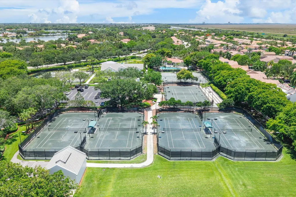 11911 Classic Drive Coral Springs FL 33071