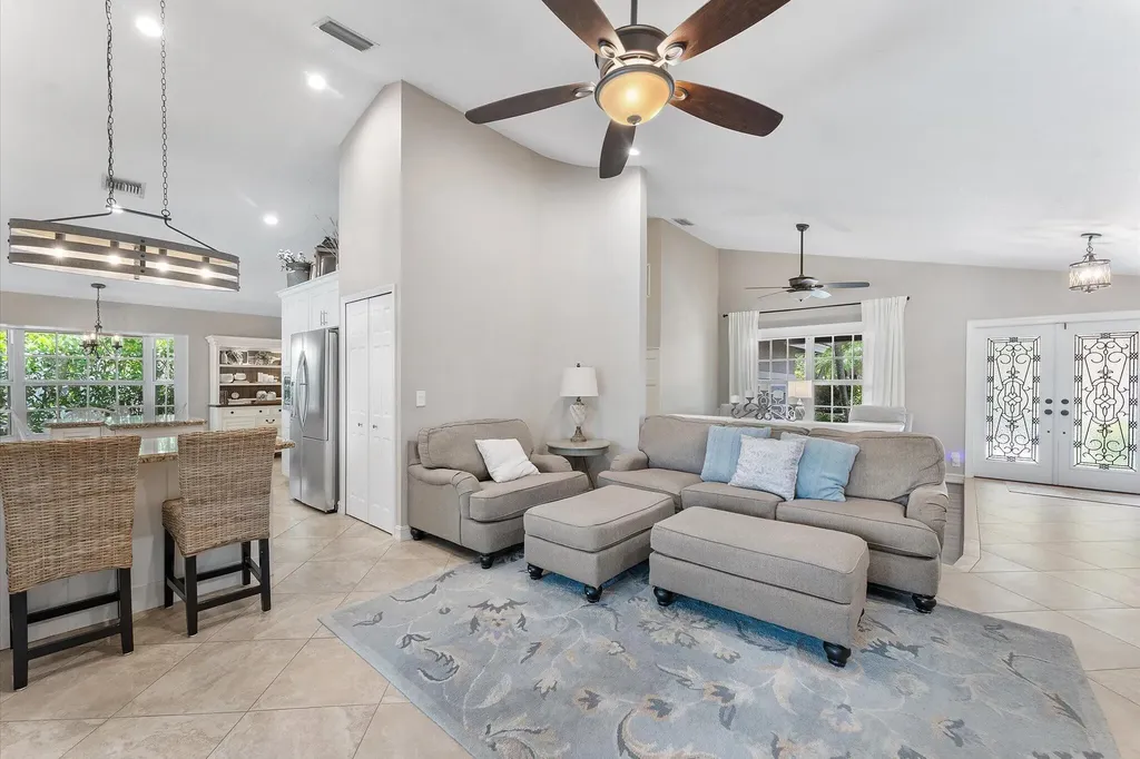 11911 Classic Drive Coral Springs FL 33071