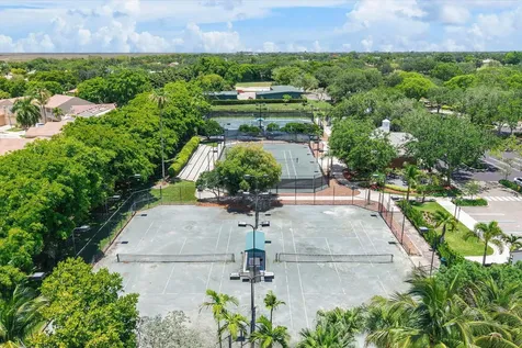 11911 Classic Drive Coral Springs FL 33071
