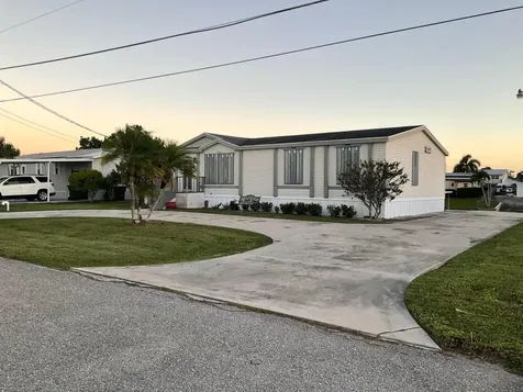 2508 SE 32nd Street Okeechobee FL 34974