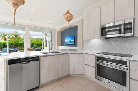 7916 Montecito Place Delray Beach FL 33446