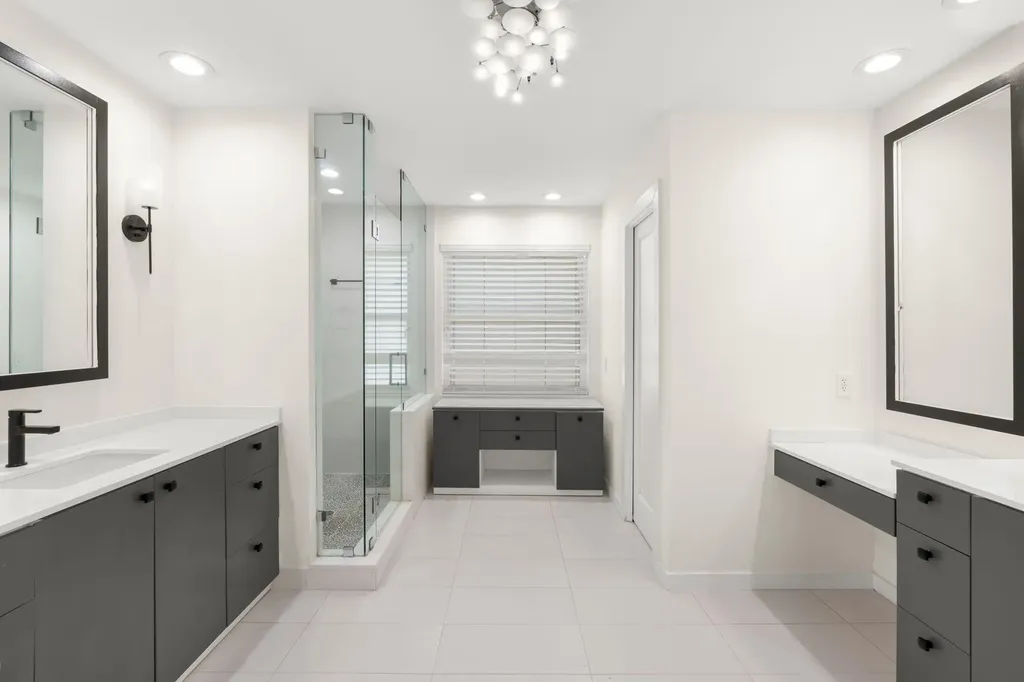 1254 NW 102nd Way Coral Springs FL 33071