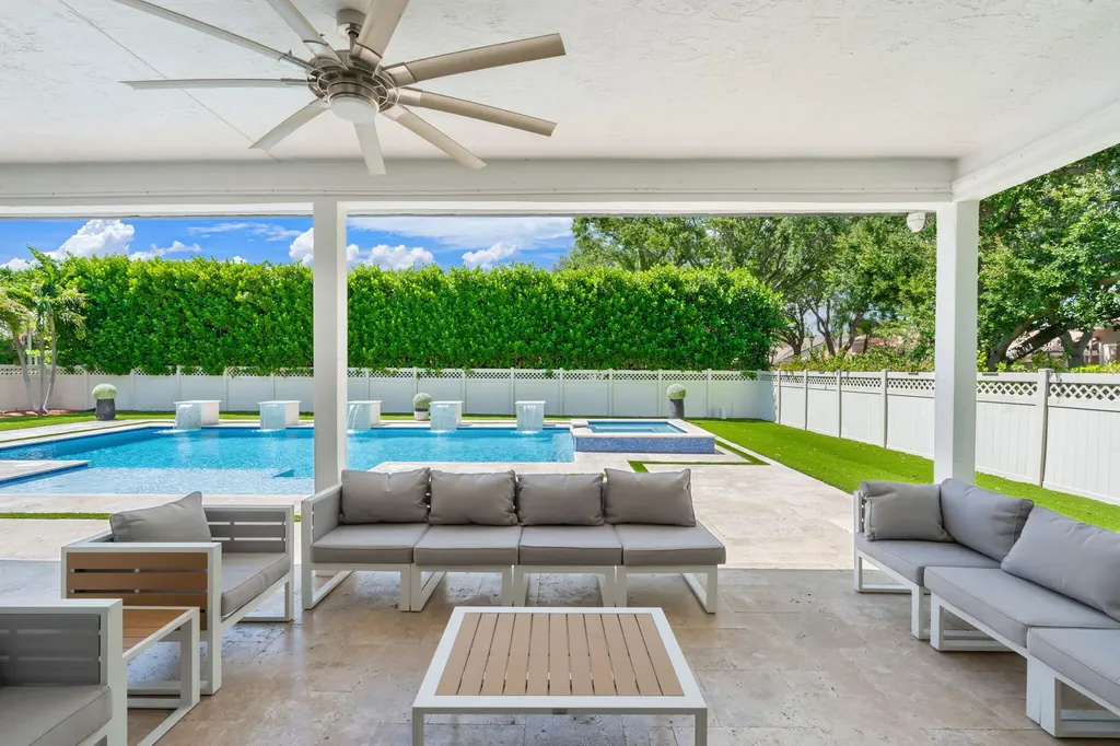 1254 NW 102nd Way Coral Springs FL 33071