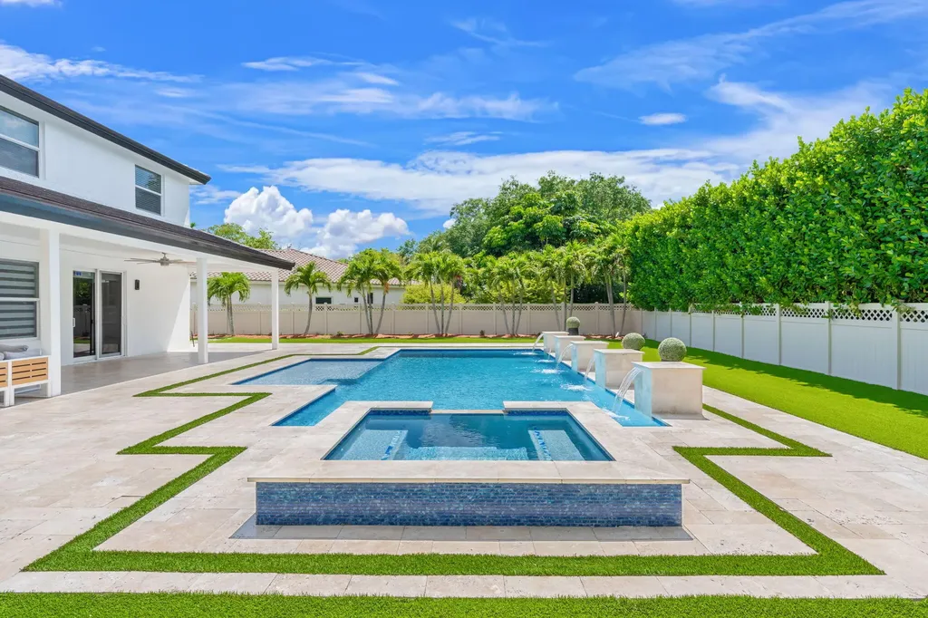 1254 NW 102nd Way Coral Springs FL 33071