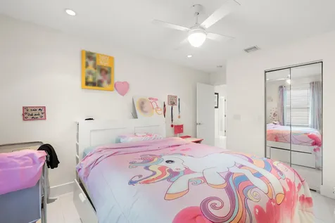 1254 NW 102nd Way Coral Springs FL 33071
