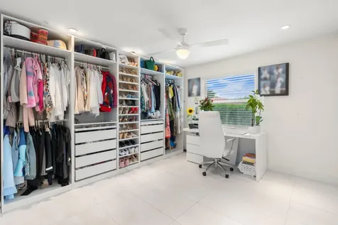 1254 NW 102nd Way Coral Springs FL 33071
