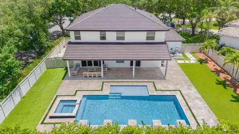 1254 NW 102nd Way Coral Springs FL 33071