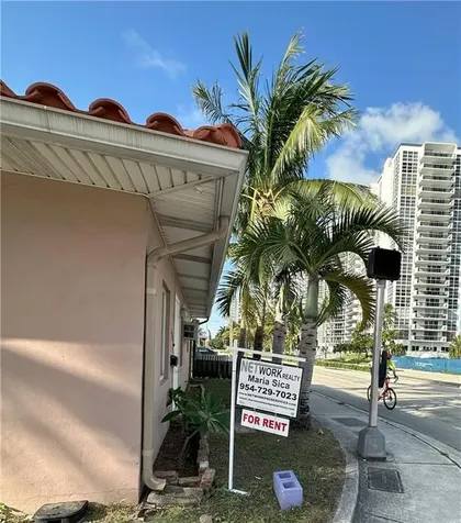 2928 N Ocean Boulevard Fort Lauderdale FL 33308
