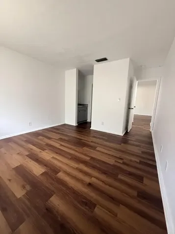 4001 NW 31st Avenue Lauderdale Lakes FL 33309