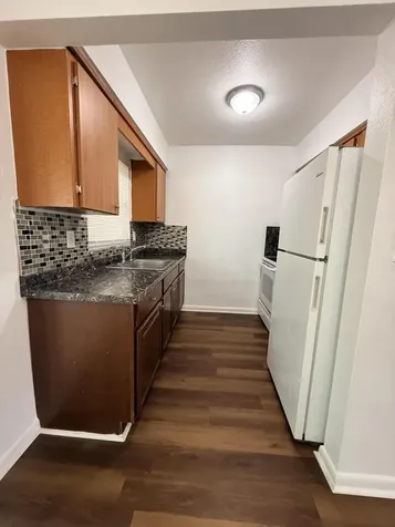 4001 NW 31st Avenue Lauderdale Lakes FL 33309