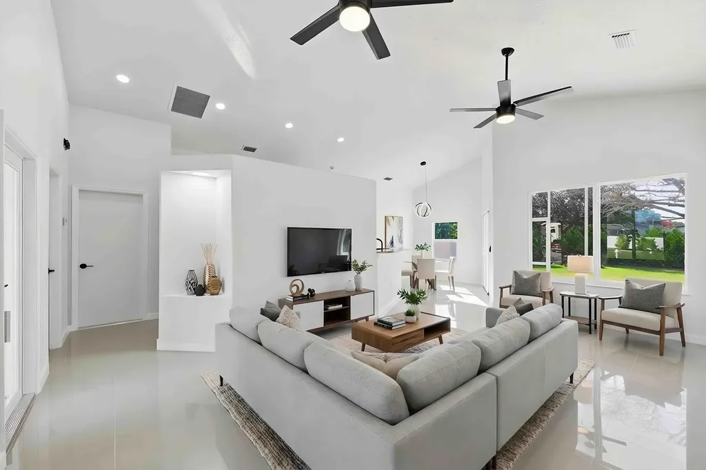3031 SE Galt Circle Port St Lucie FL 34984