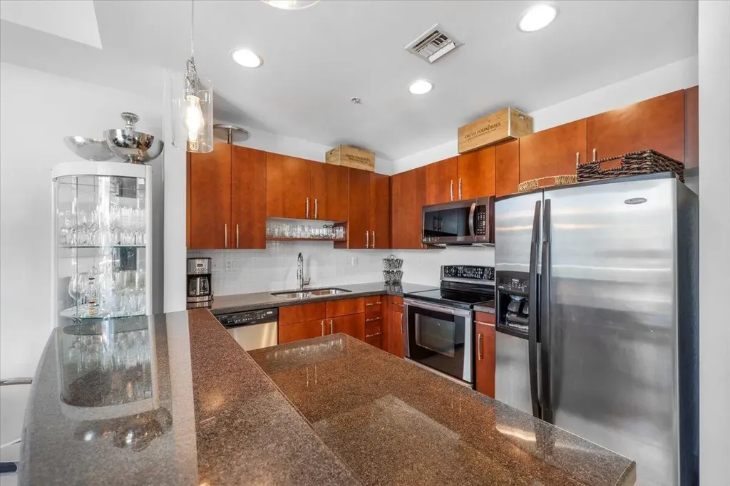 300 S Australian Avenue West Palm Beach FL 33401