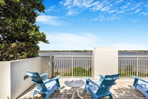 300 S Australian Avenue West Palm Beach FL 33401