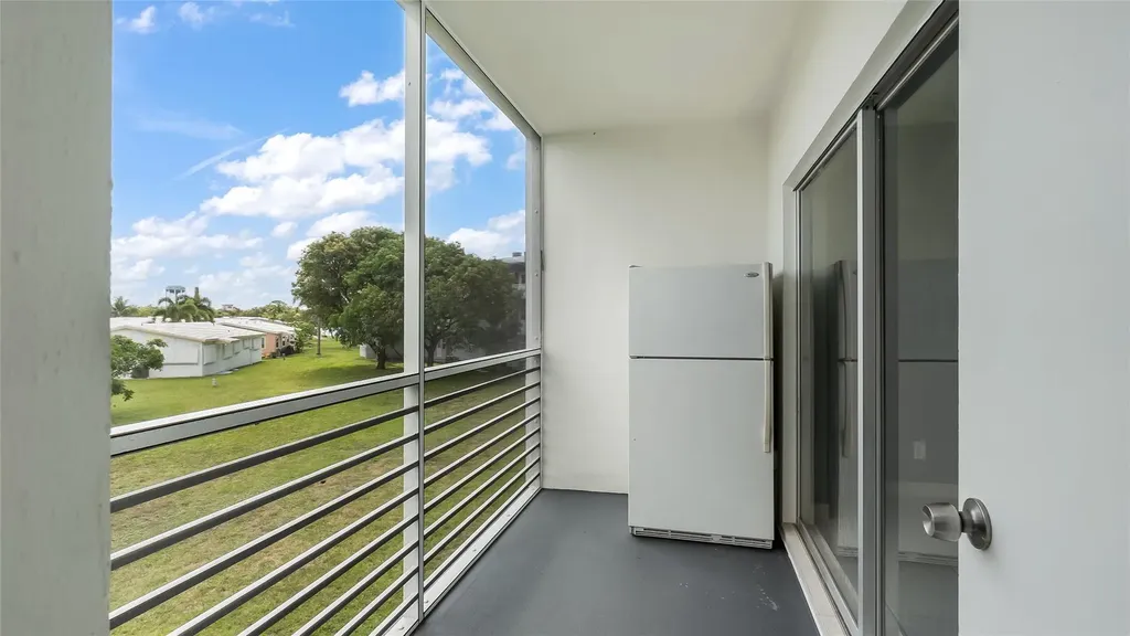 2309 Park Lane Hollywood FL 33021