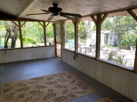 9627 SE Crest Court Hobe Sound FL 33455