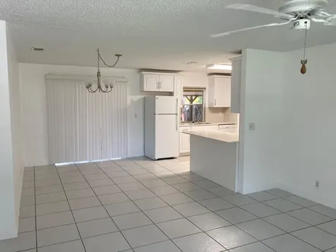 9627 SE Crest Court Hobe Sound FL 33455