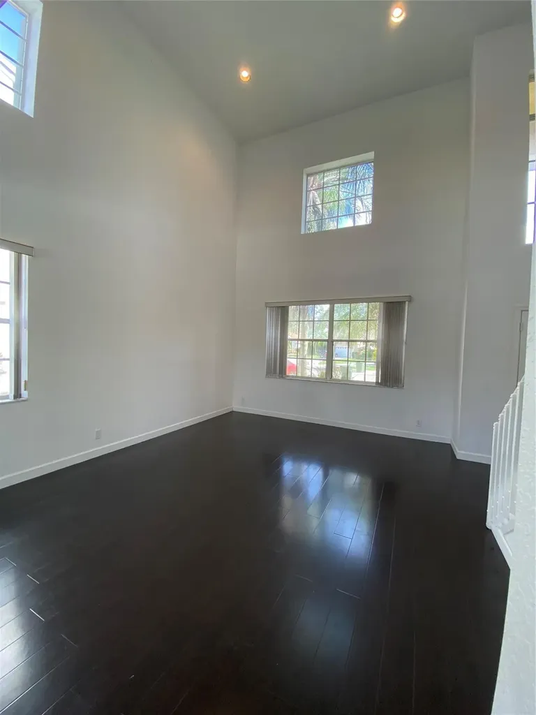 338 Cambridge Drive Weston FL 33326
