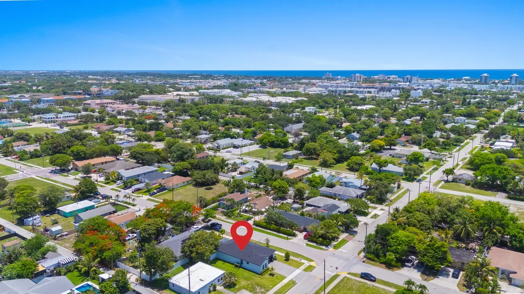 601 SW 3rd Street Delray Beach FL 33444