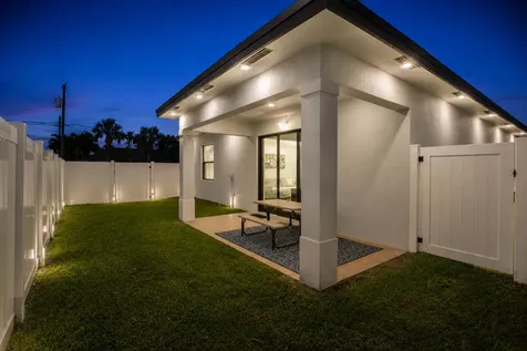 601 SW 3rd Street Delray Beach FL 33444