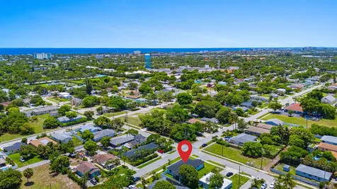 601 SW 3rd Street Delray Beach FL 33444