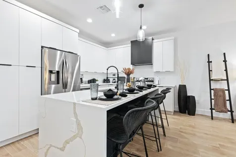 601 SW 3rd Street Delray Beach FL 33444