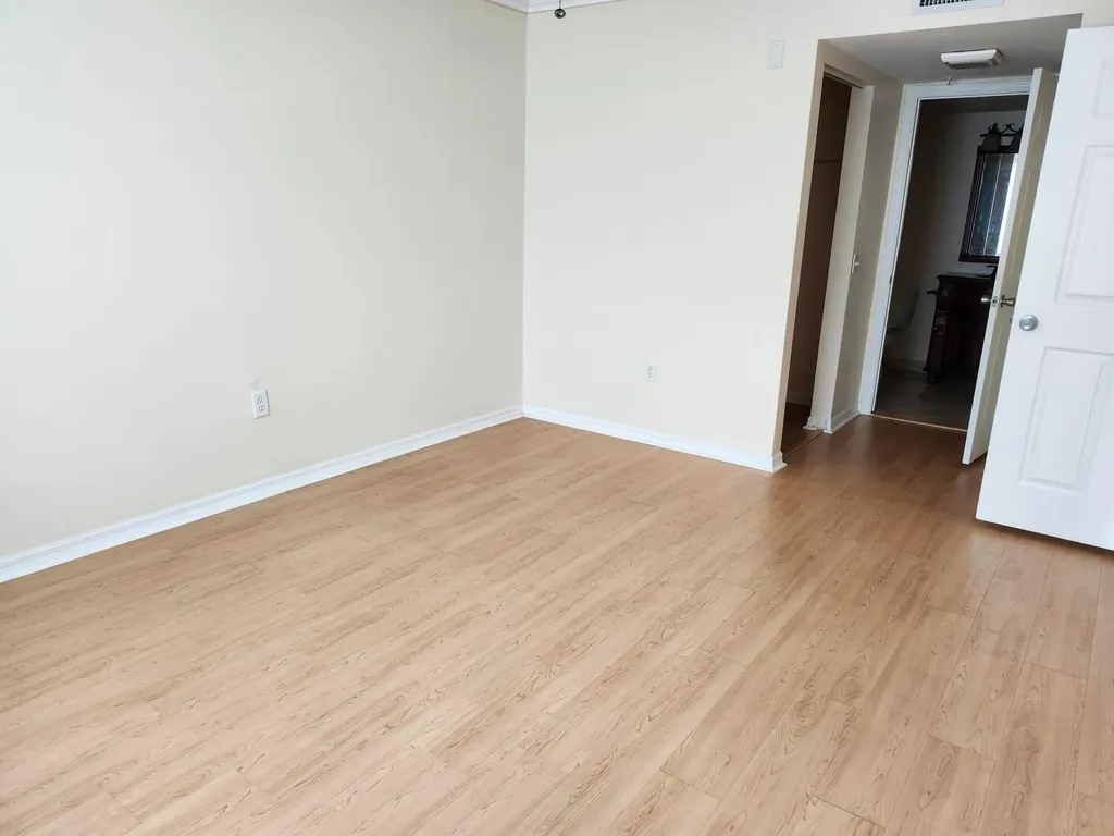 813 Villa Circle Boynton Beach FL 33435