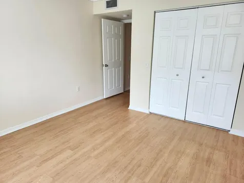 813 Villa Circle Boynton Beach FL 33435