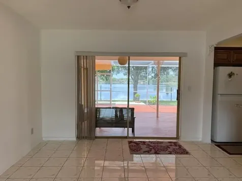 2000 NW 86th Terrace Pembroke Pines FL 33024